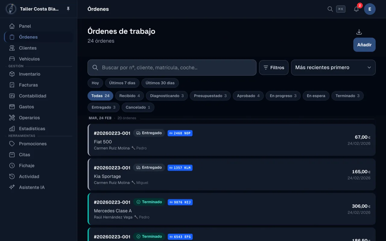 Las órdenes de trabajo del taller en El Bujías, en el ordenador de la oficina
